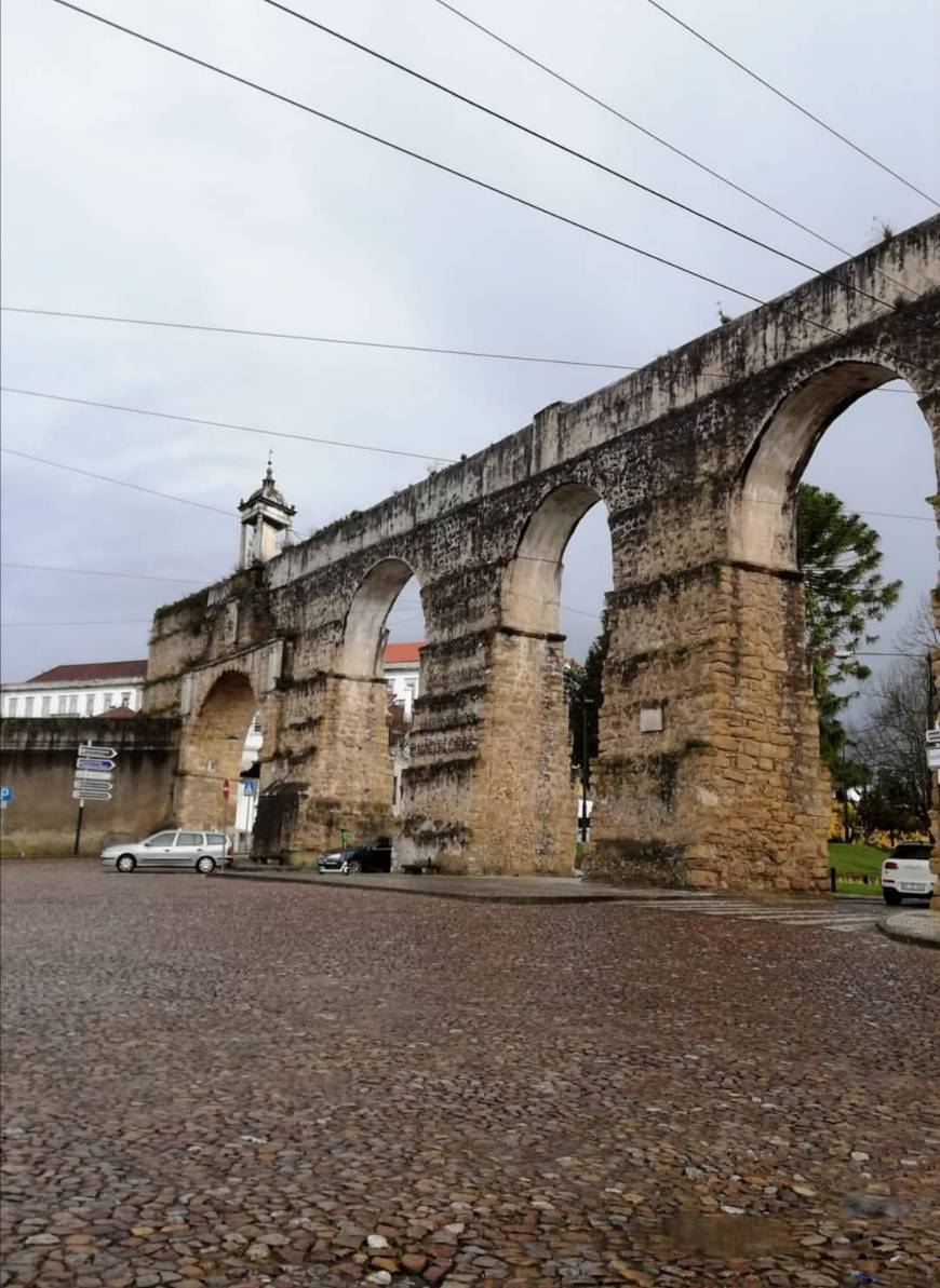 Place Arcos do Jardim do Aqueduto de São Sebastião