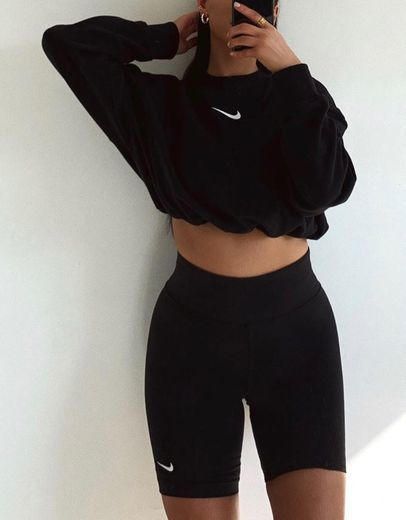 Camisola em tecido moletão Nike Sportswear Swoosh para mulher 