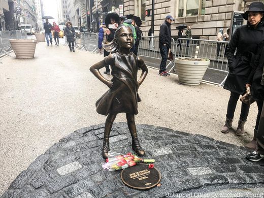 Fearless Girl Statue