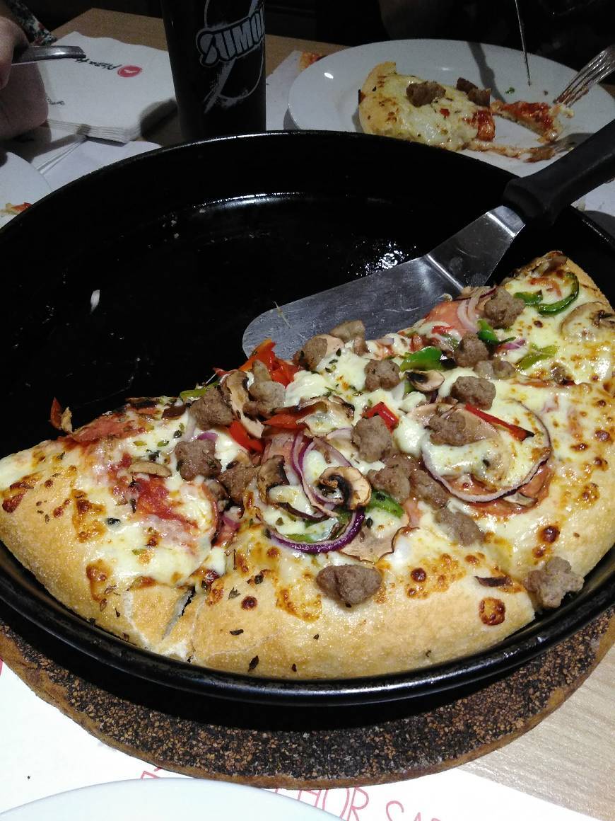 Restaurants Pizza Hut Gaia Jardim