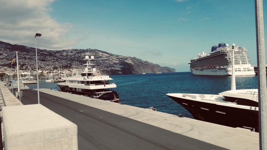 Place Porto do Funchal