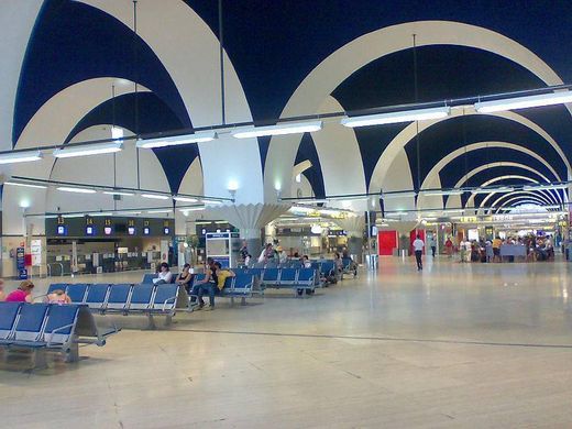 Aeropuerto Sevilla (SVQ)