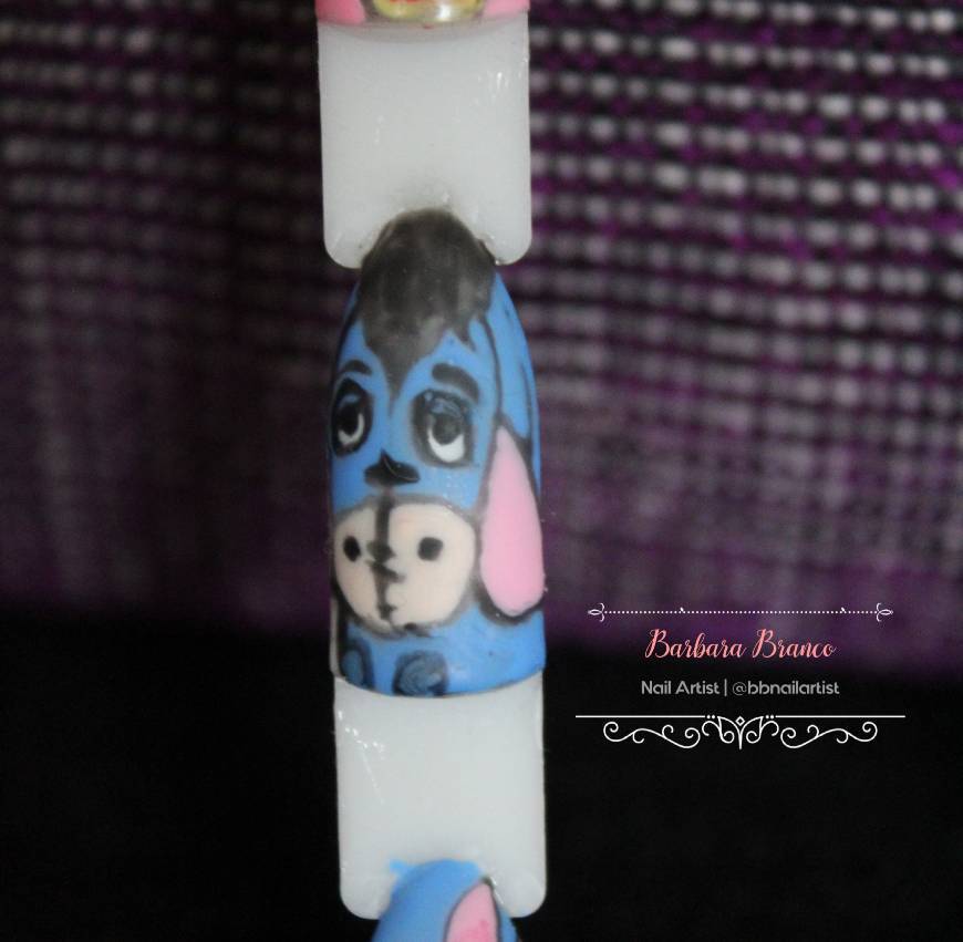 Moda Nail Art Disney - Igor from Winnie The Pooh