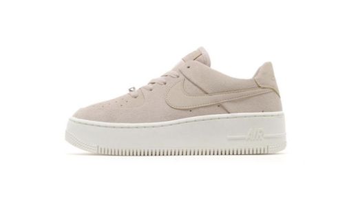 Nike Air Force 1 Sage Low para Mulher