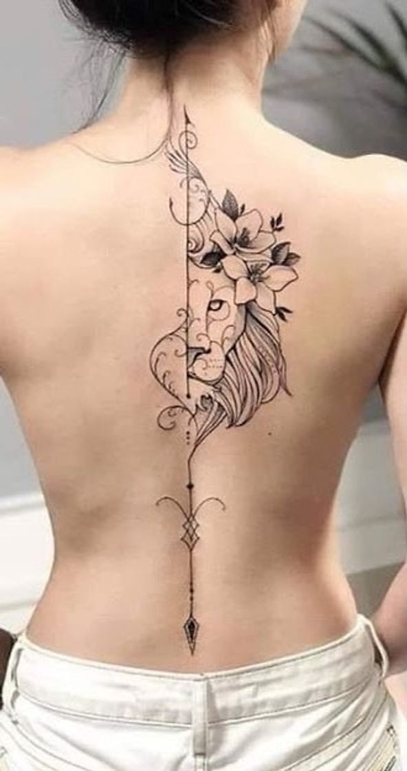 Moda Tatuagem feminina 