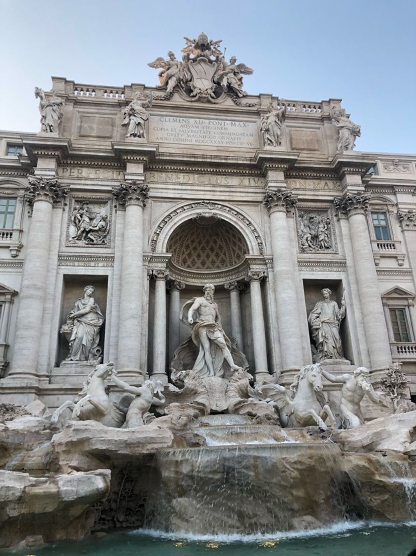 Lugar Fontana di Trevi