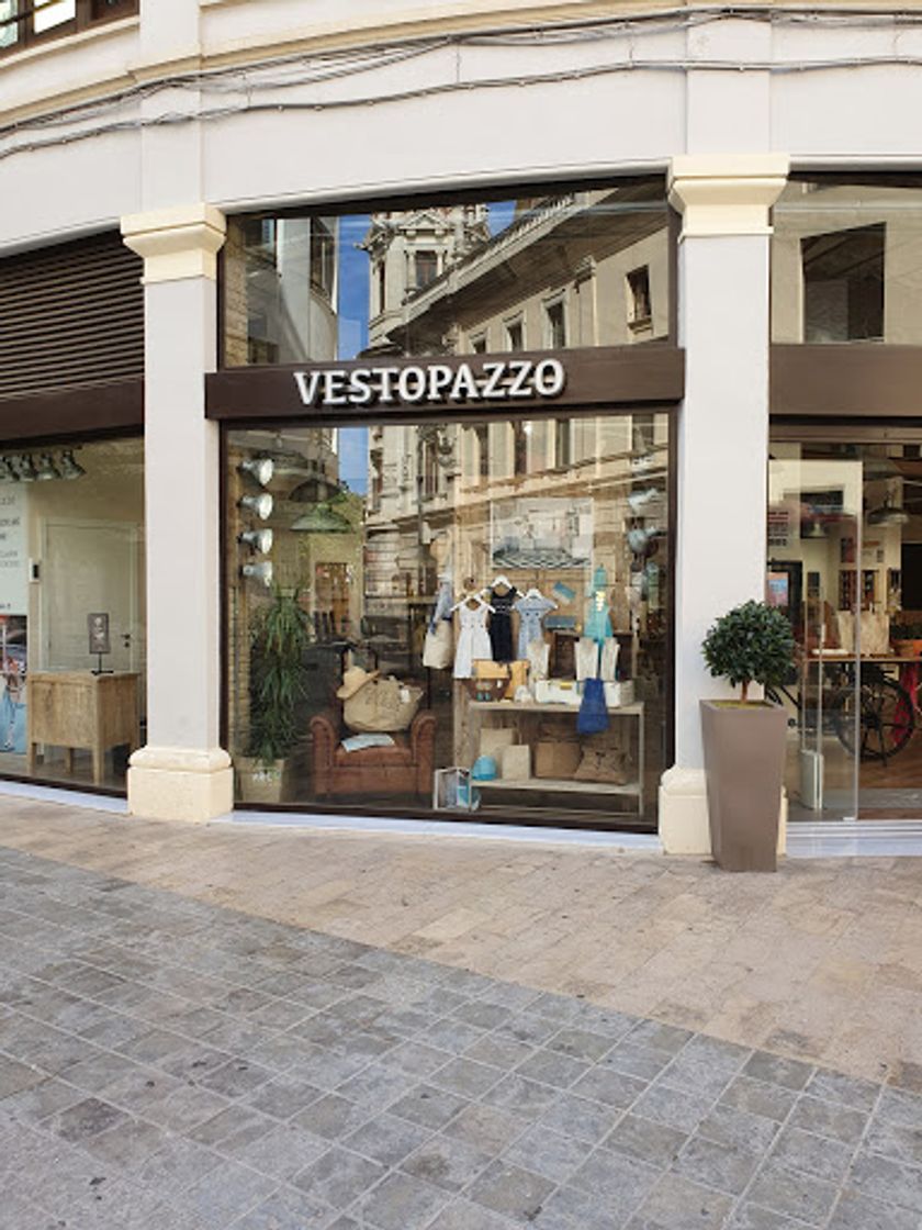 Lugares Vestopazzo Mega Store Valencia Azzati