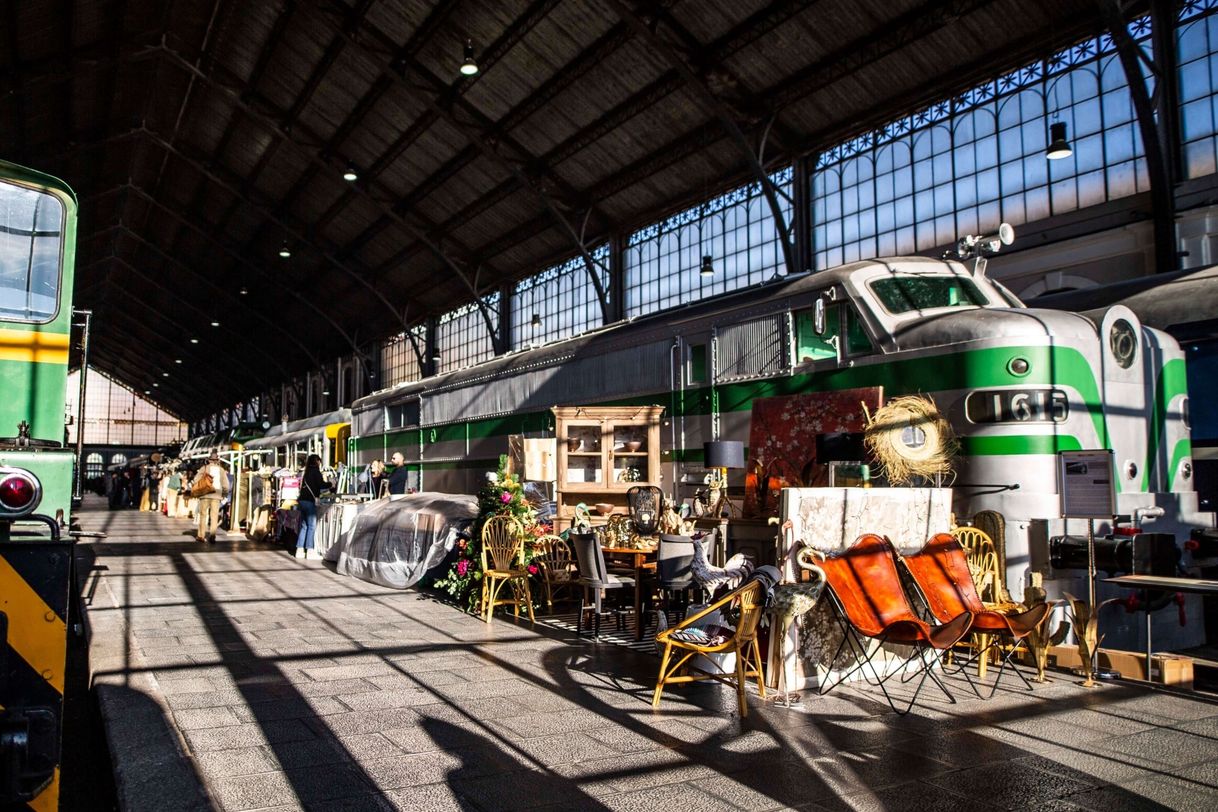 Lugar Mercado de Motores