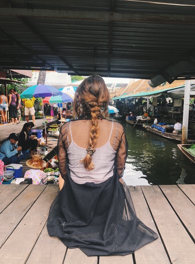 Places Taling Chan Floating Market