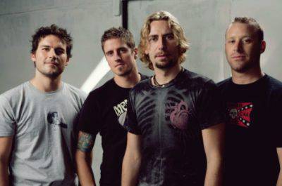 Nickelback - Far Away [OFFICIAL VIDEO] 