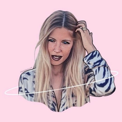 YouTuber - Mariana Bossy