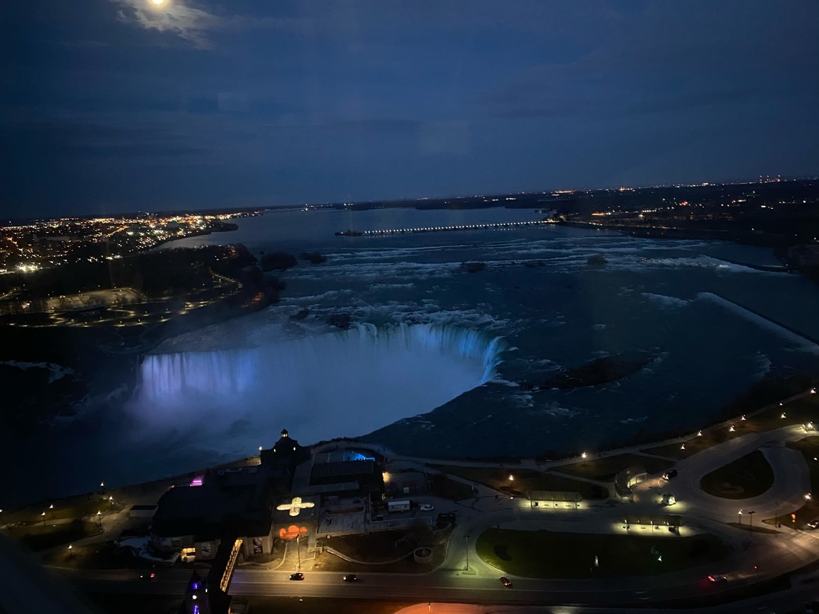 Lugar Embassy Suites by Hilton Niagara Falls - Fallsview