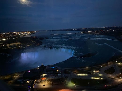 Embassy Suites by Hilton Niagara Falls - Fallsview