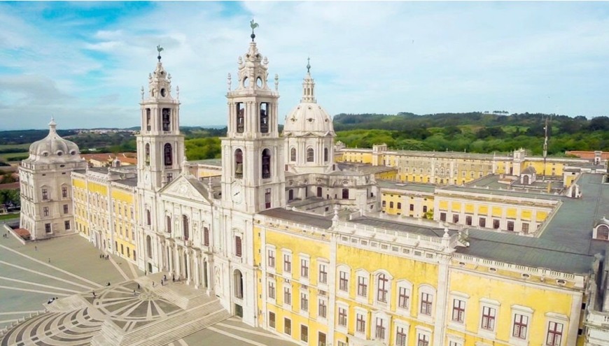 Place Mafra National Palace