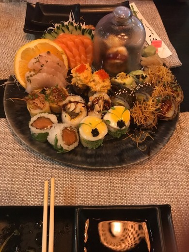 VEET - Sushi Bar & Tapas