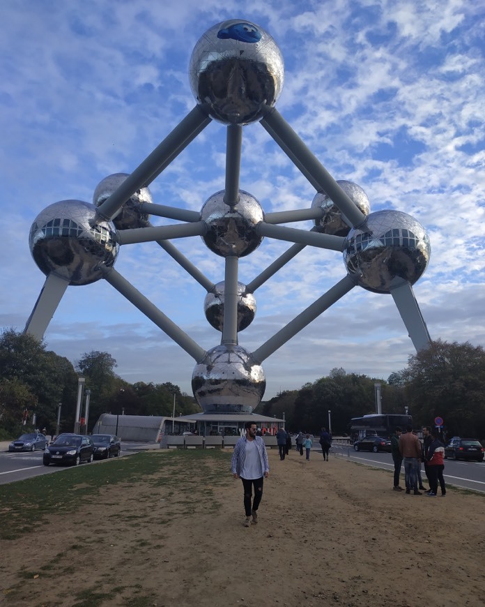 Place Atomium