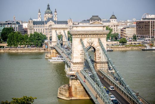 Puente de las Cadenas