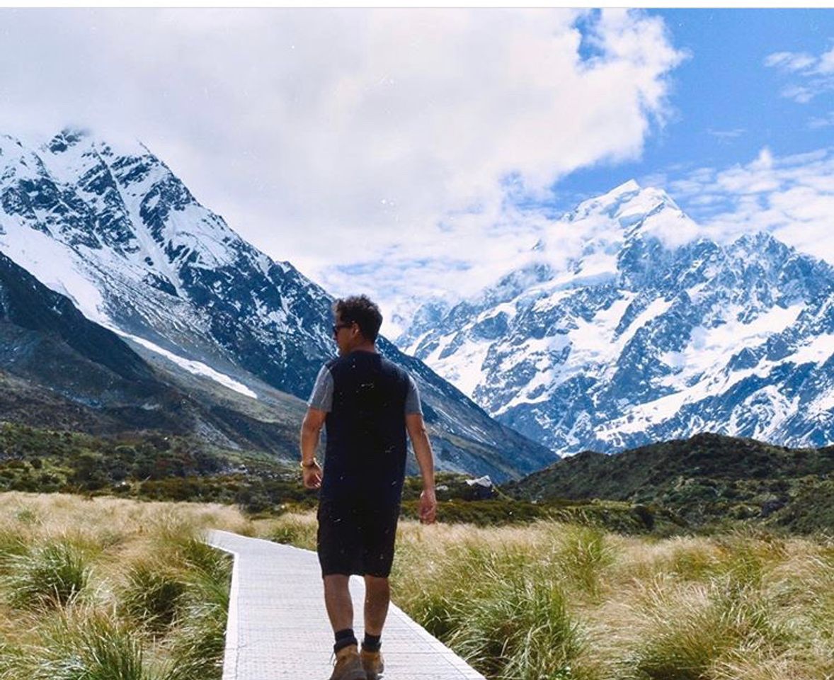 Place Hooker Valley track