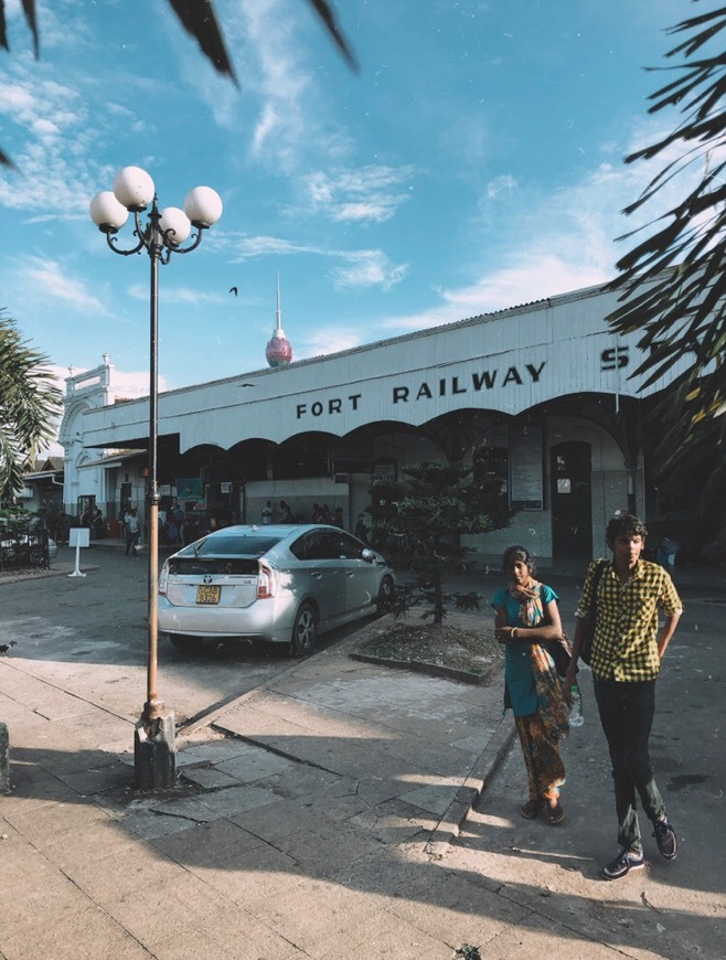 Lugar Colombo Fort Station