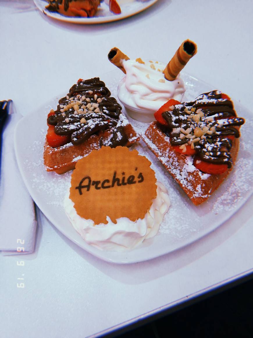 Restaurantes Archie's - Burgers Shakes Waffles