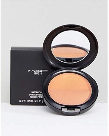 Product  MAC Studio Waterweight Pressed Powder 