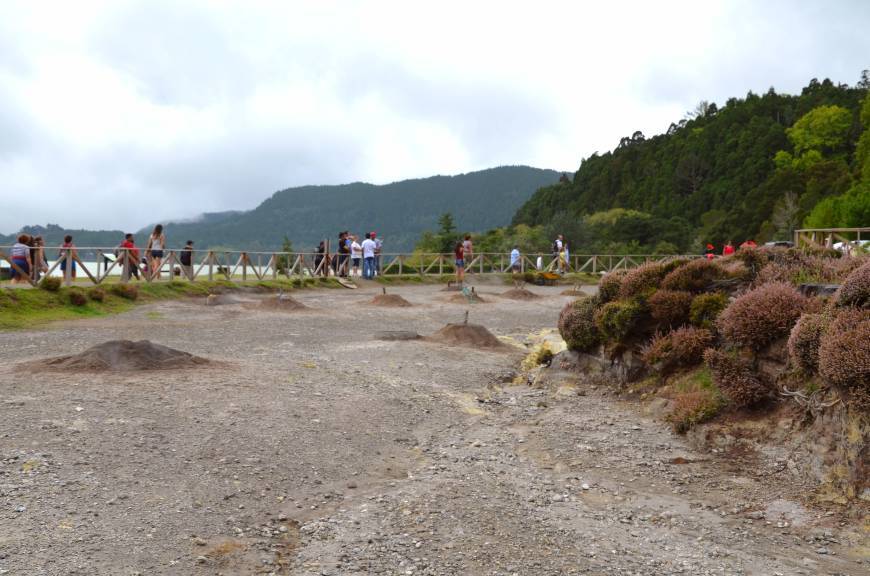 Lugar Furnas do Enxofre