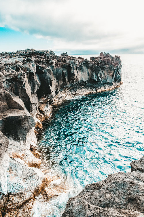 Lugar Ponta Da Ferraria natural swimming pool