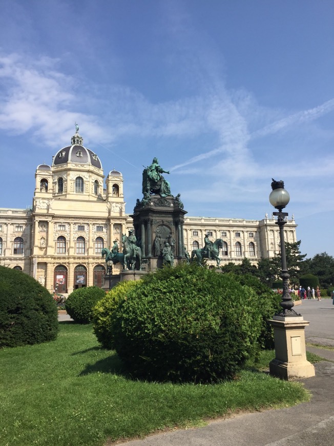 Lugar Maria-Theresien-Platz