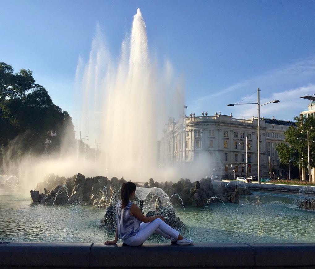 Places Schwarzenbergplatz