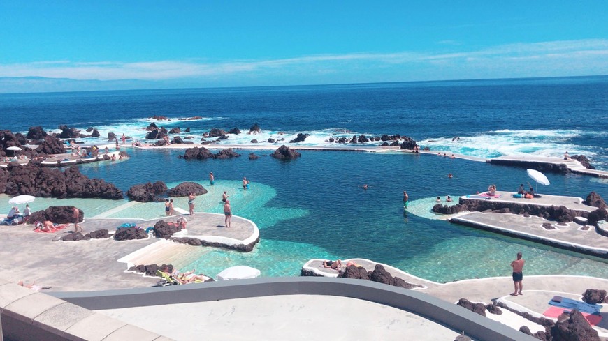 Lugares Piscinas Naturais Porto Moniz