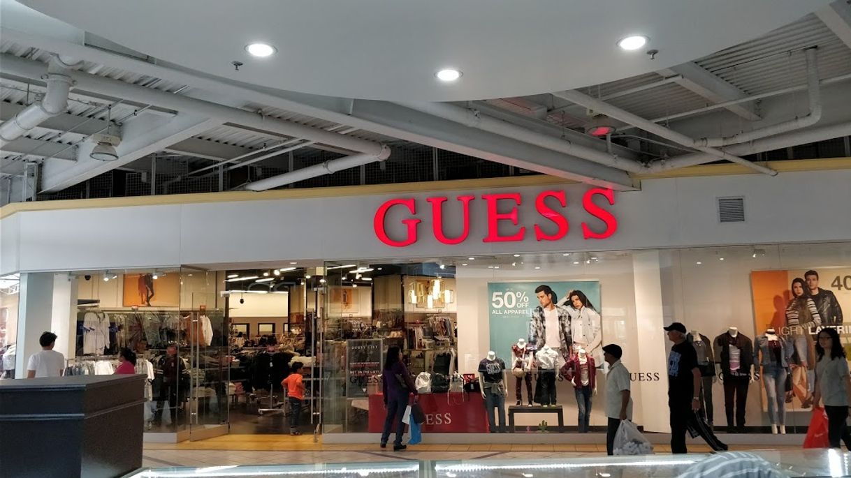 Lugar GUESS Factory