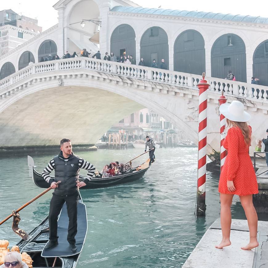 Place Puente de Rialto