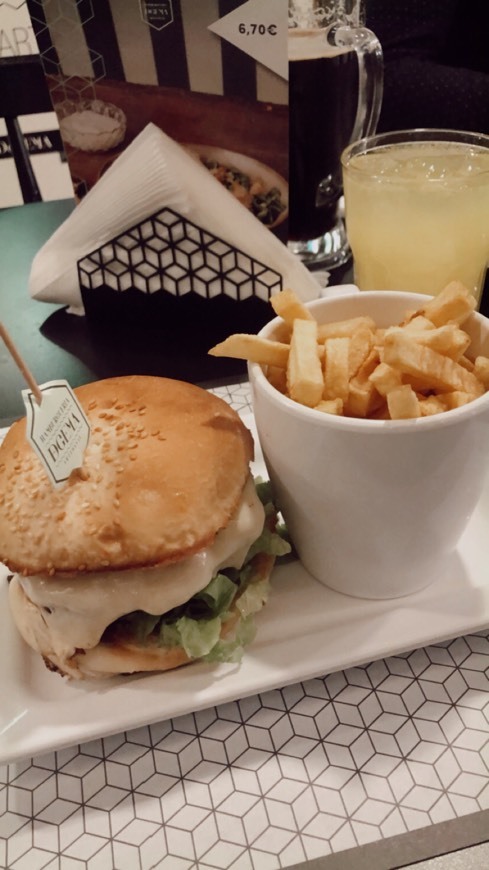 Restaurantes Hamburgueria DeGema (Braga - Lamaçães)