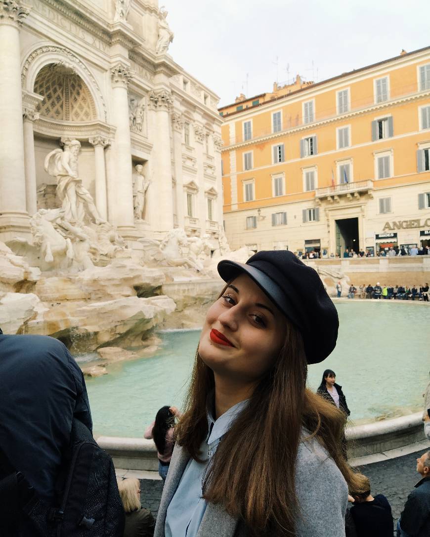 Place Fontana di Trevi