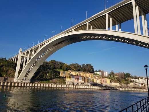 Puente de la Arrábida