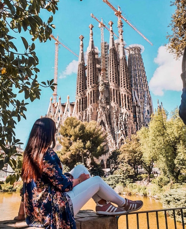 Lugar Sagrada Familia