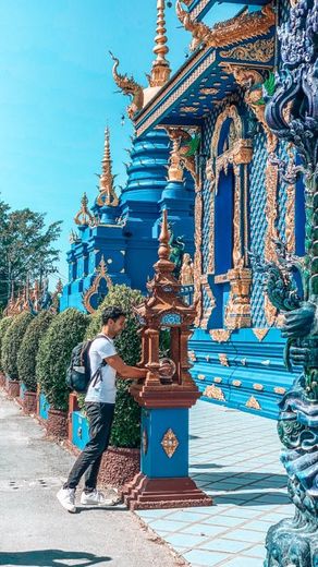 Wat Rong Suea Ten - Templo Azul em Chiang Rai