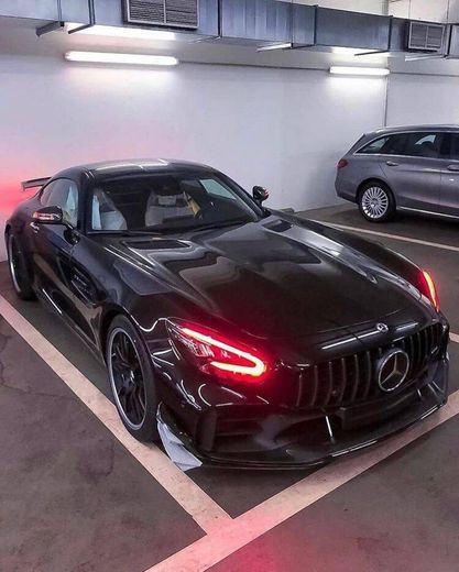 Mercedes AMG 