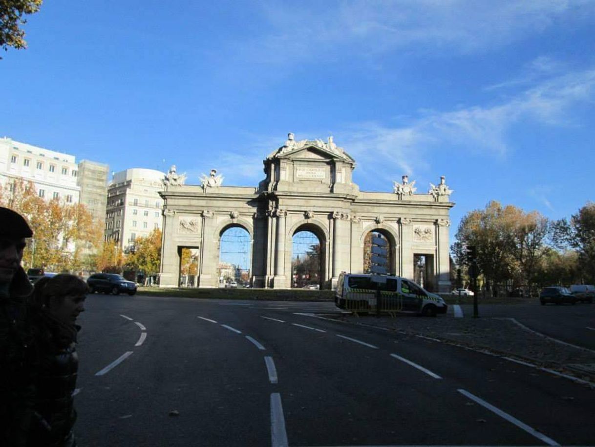 Lugar Puerta de Alcalá