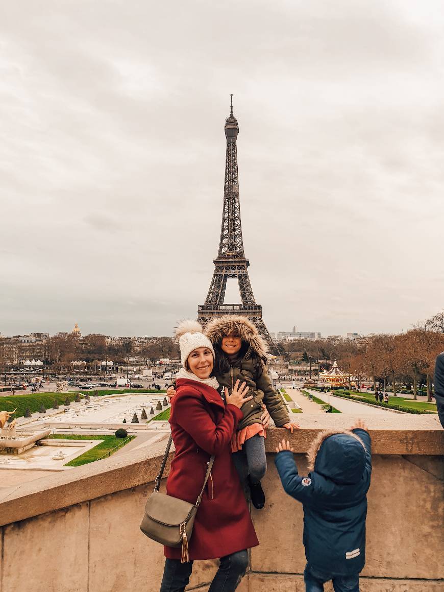 Place Torre Eiffel