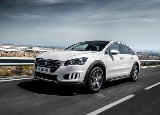 PEUGEOT 508 HYbrid4 RXH 