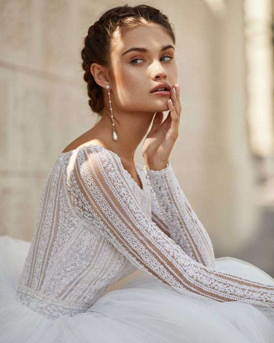 Social Aire Barcelona: Vestidos de noiva e vestidos de festa