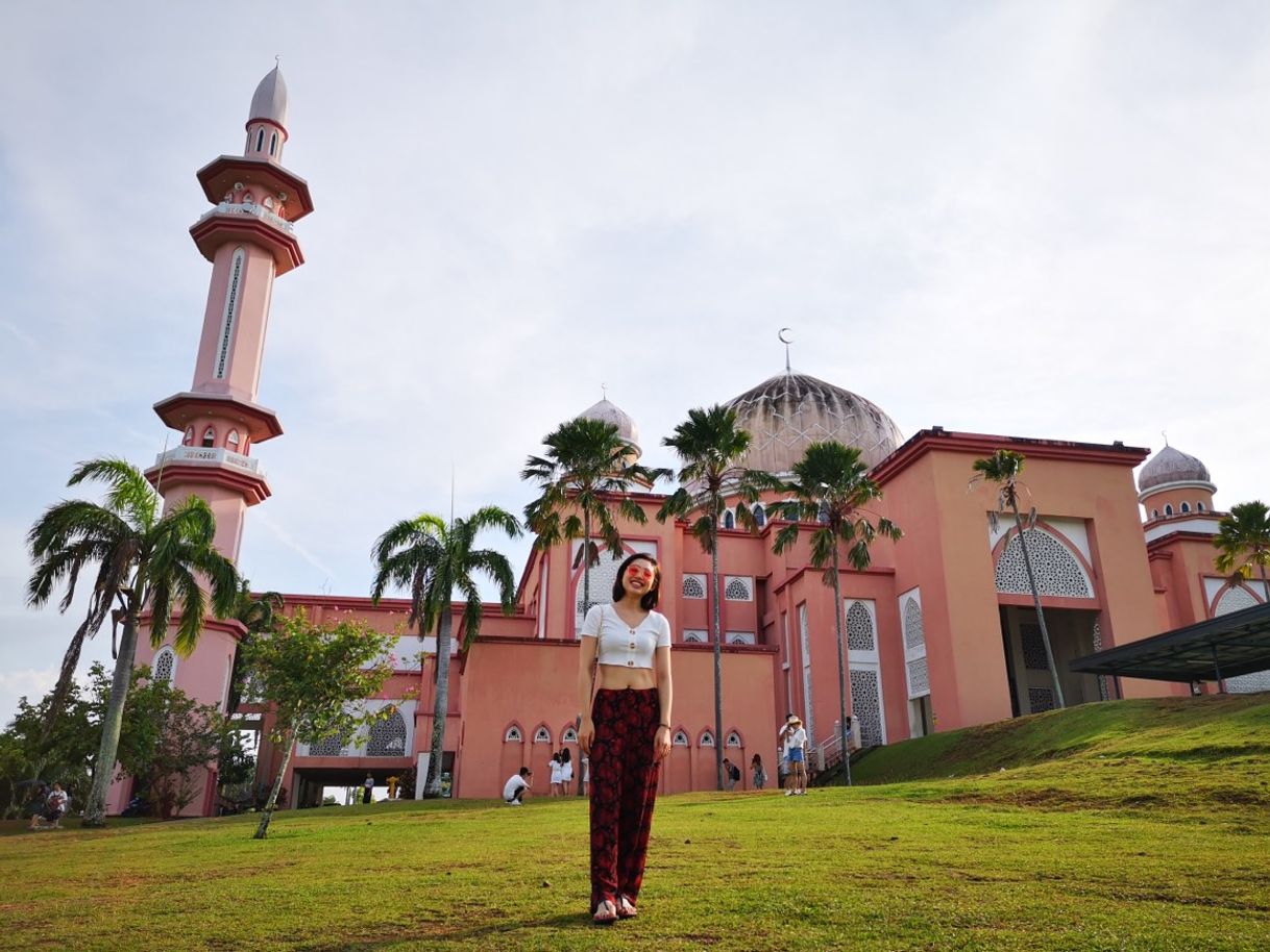 Lugar UMS Mosque