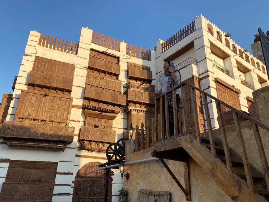 Lugar ليالي التاريخية