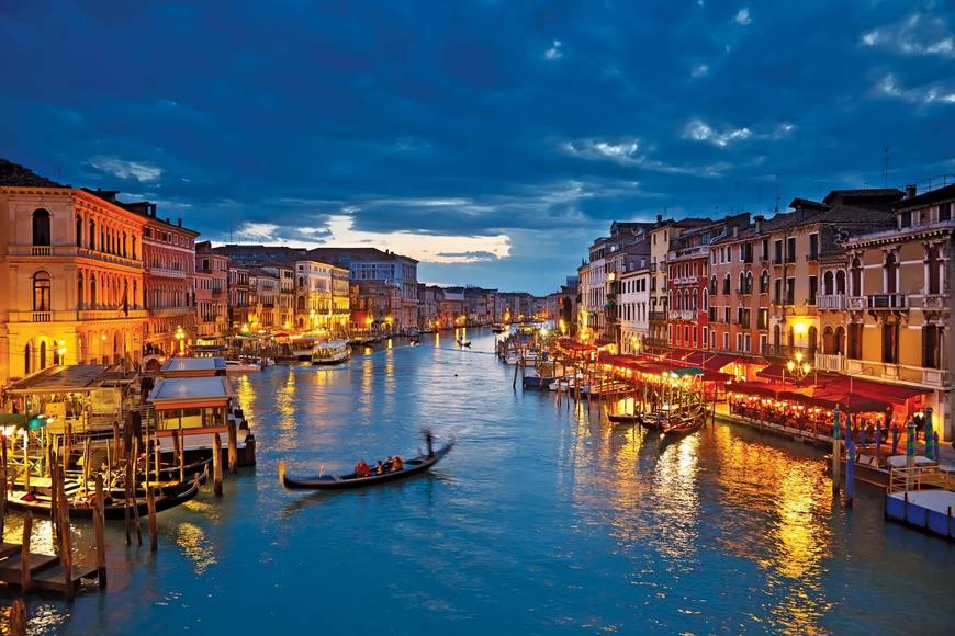 Place Gran Canal de Venecia