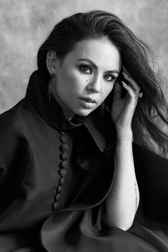 Fashion Janel Parrish