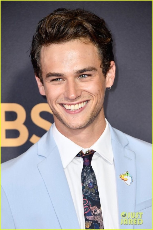 Fashion Brandon Flynn