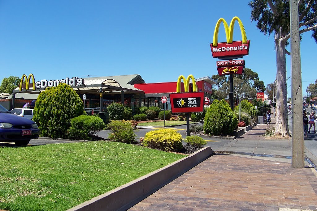 Restaurants McDonald's Enfield