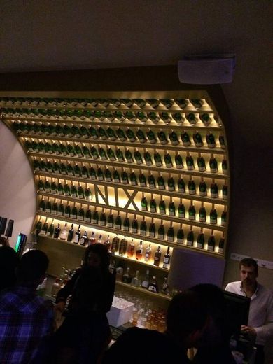 BAR NIX