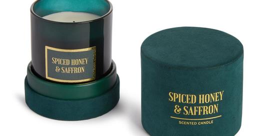 Vela fragrância Spiced Honey And Saffron caixa veludo verde | Velas
